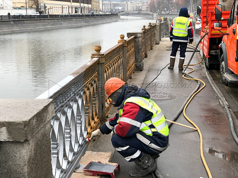 Проверка эффективности использования средств бюджета города Новосибирска, выделенных на обеспечение деятельности муниципального казенного учреждения города Новосибирска «Гормост» за 2021–2022 годы